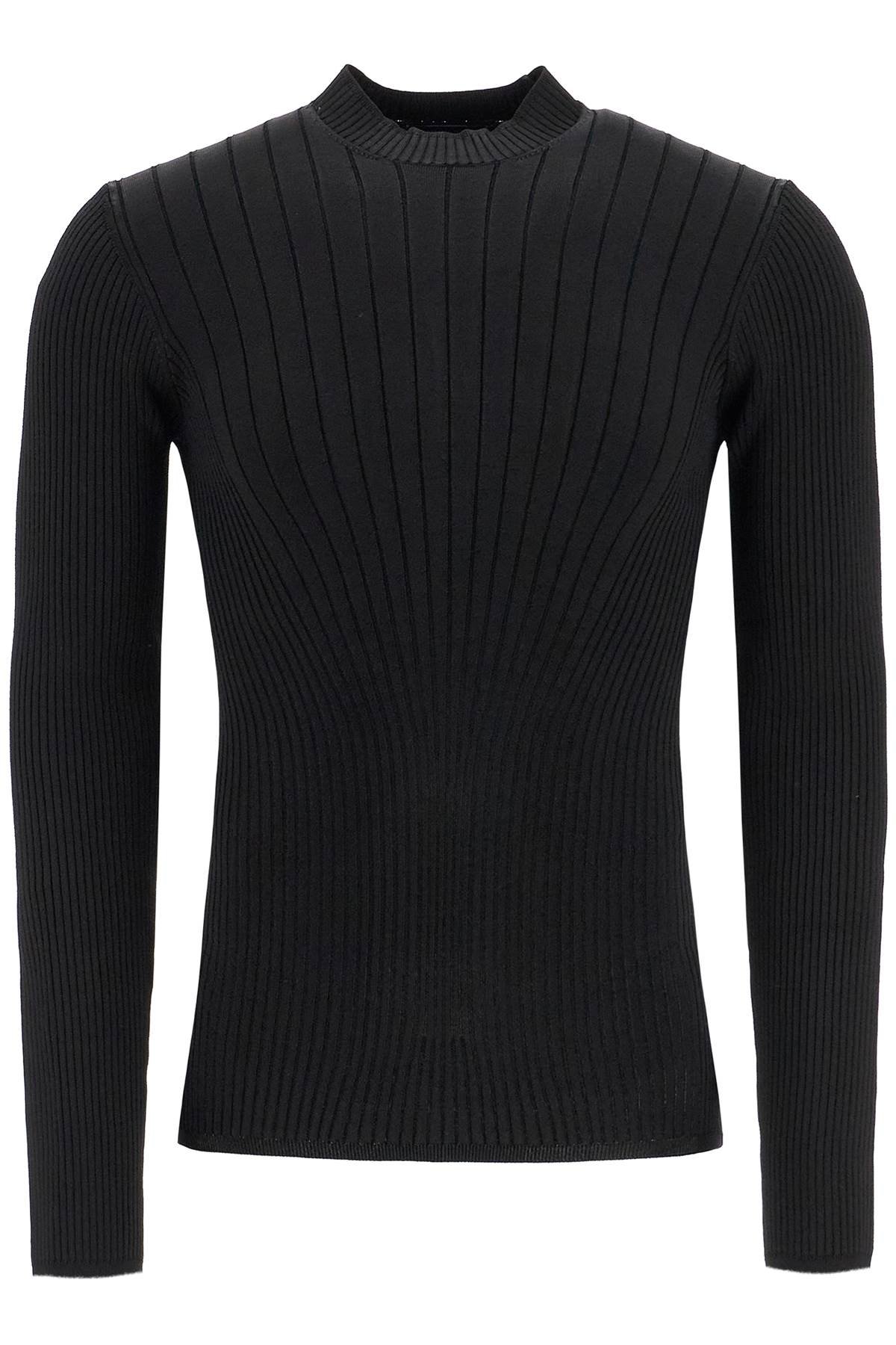 fitted long-sleeved top