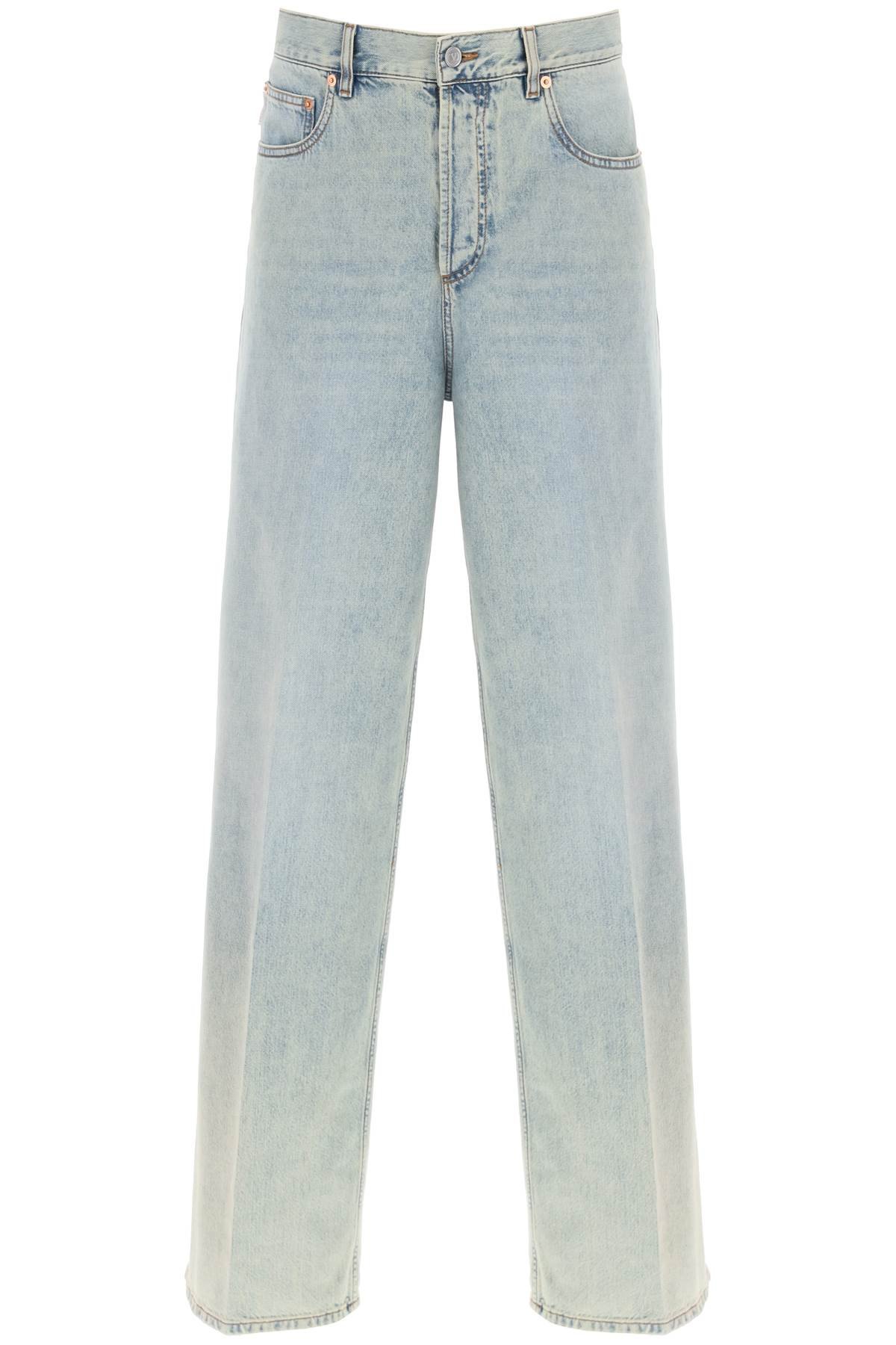 oversized jeans with v detail