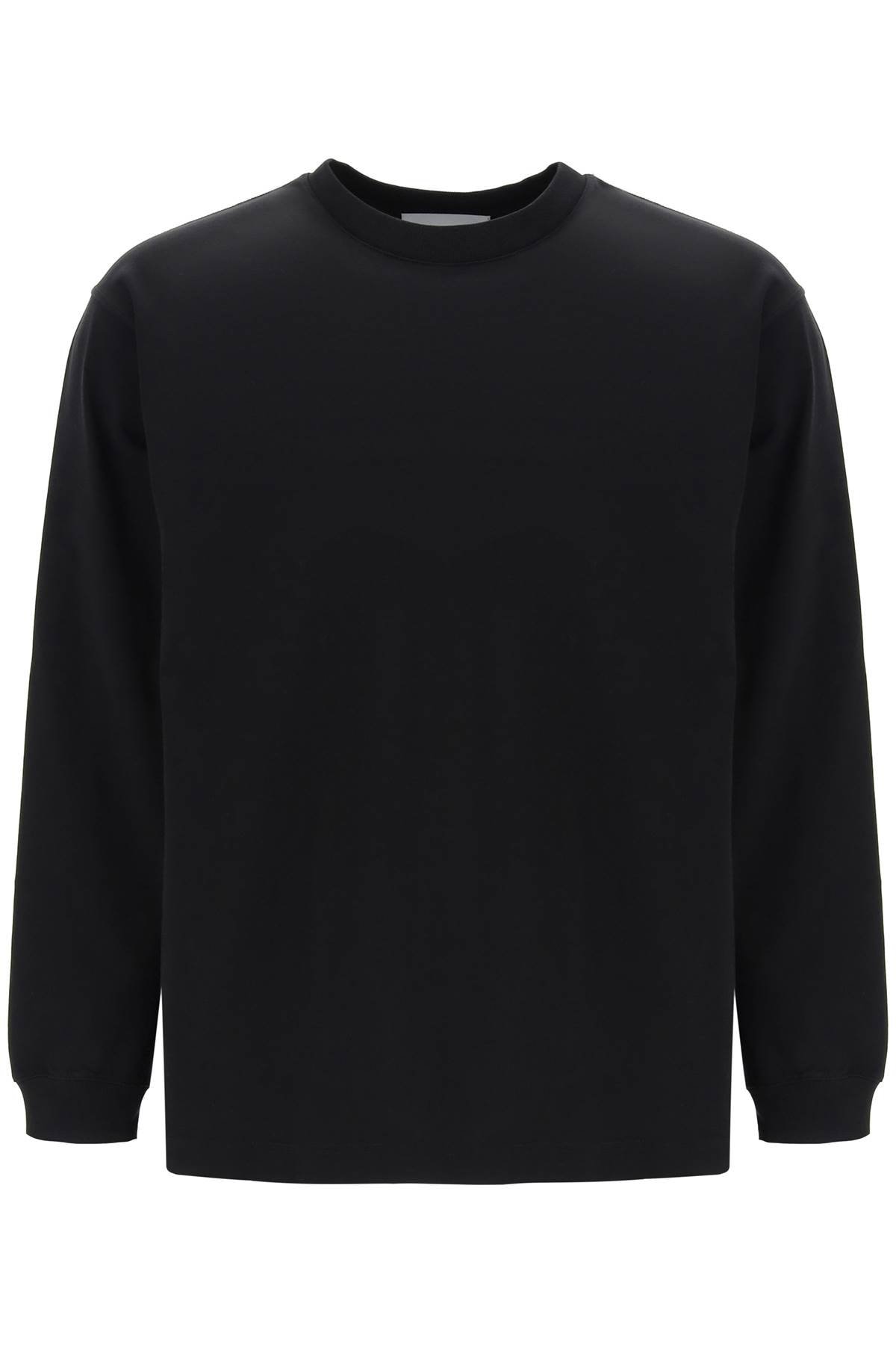 long-sleeved t-shirt