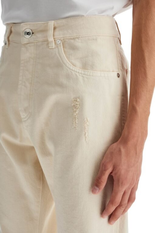 destroyed leisure fit jeans with distressed details. - Image 4