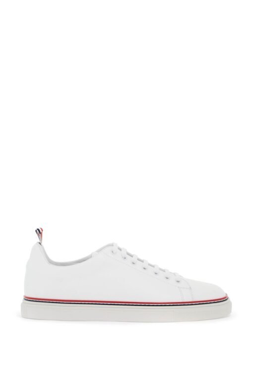 smooth leather sneakers with tricolor detail.