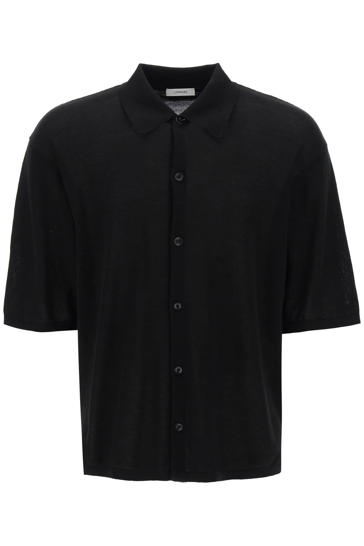 short-sleeved knit shirt for