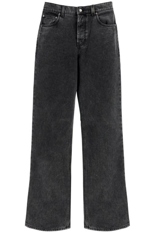 low-waisted baggy jeans