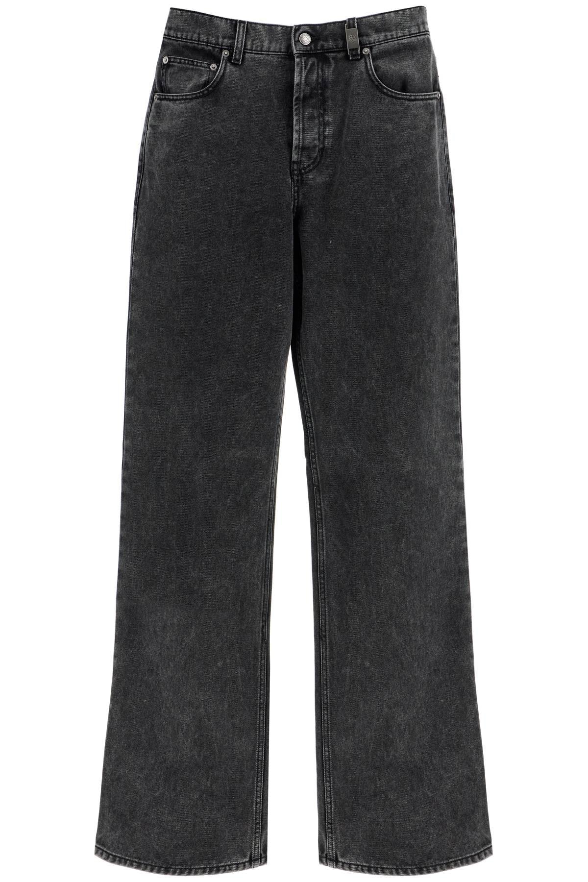 low-waisted baggy jeans