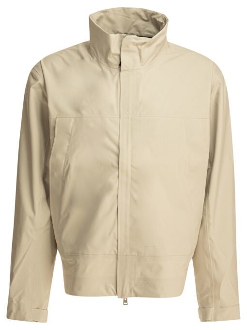 "3L Stand Collar" waterproof jacket