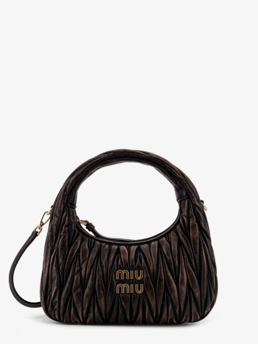 Wander matelassé leather shoulder bag