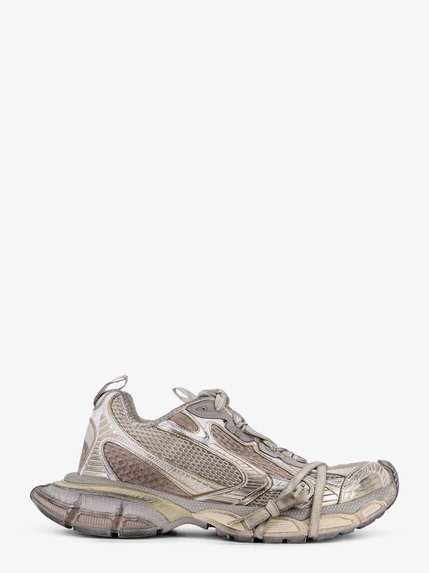 3XL low-top mesh sneakers