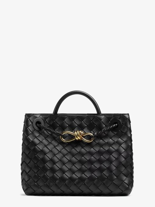 Andiamo Small leather shoulder bag with Intrecciato motif