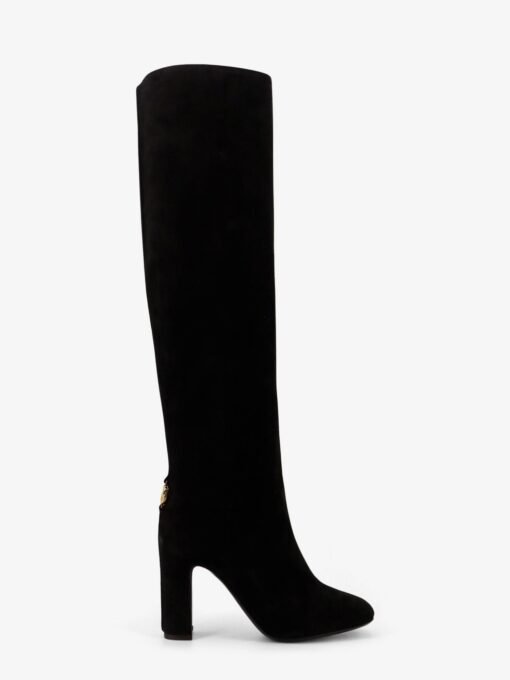 Suede boots
