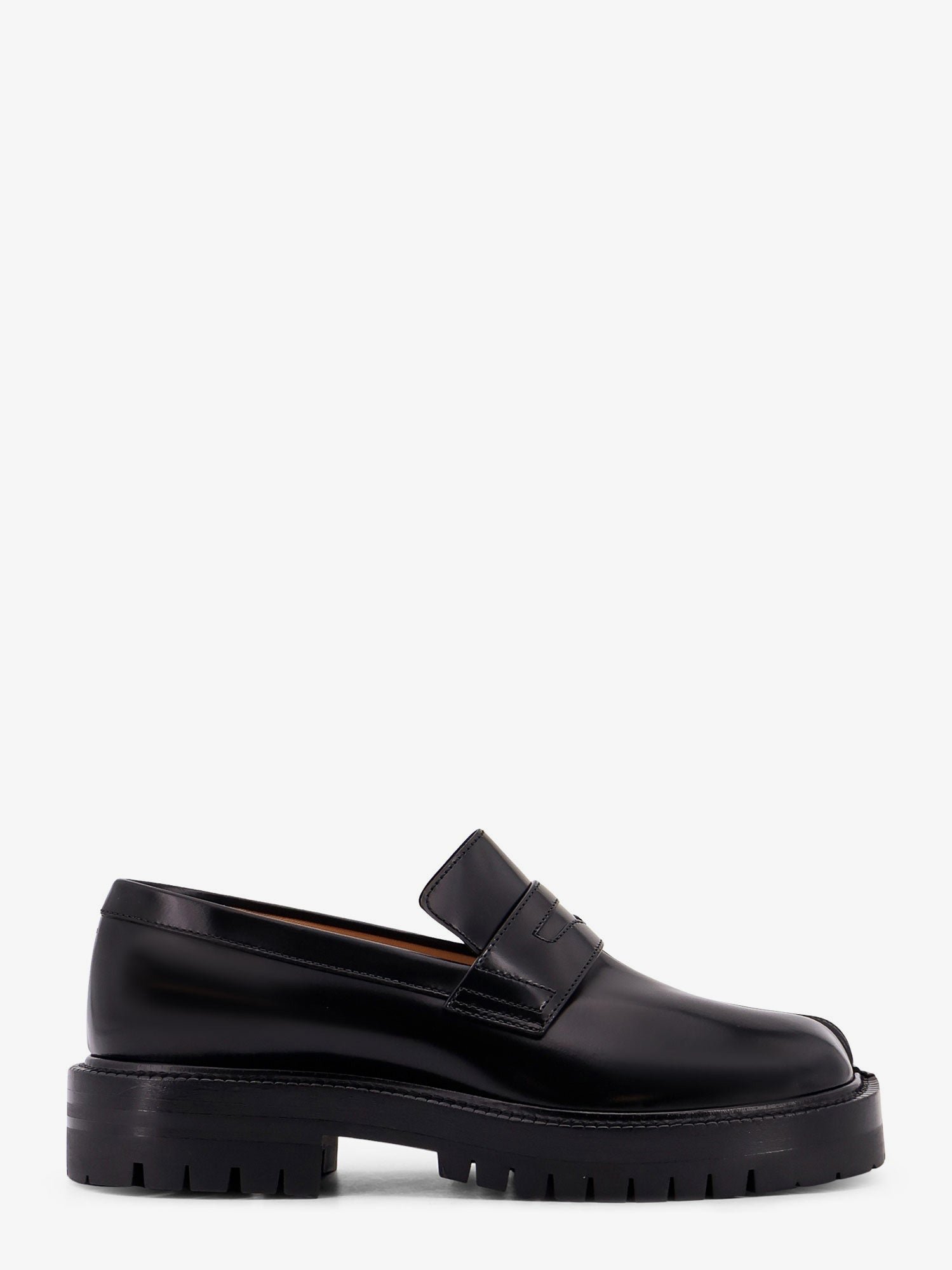 Tabi leather loafers