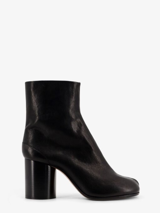 Tabi leather ankle boots