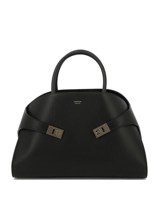 Shoulder bags