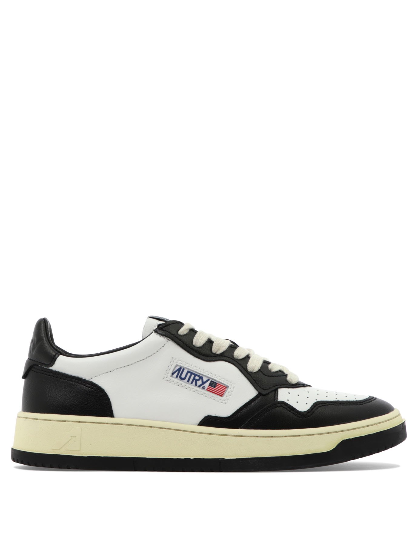 "Medalist Low" sneakers