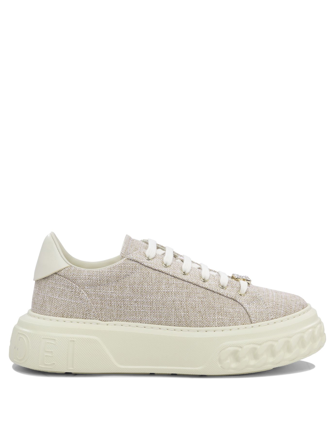 Sneakers & Slip-On