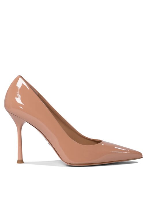 Heeled shoes