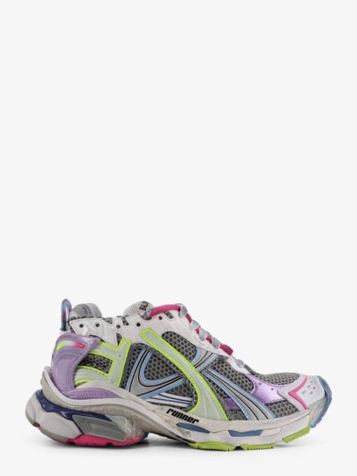 Runner low-top mesh sneakers