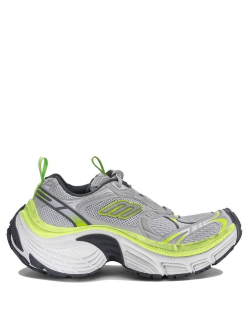 Sneakers & Slip-On