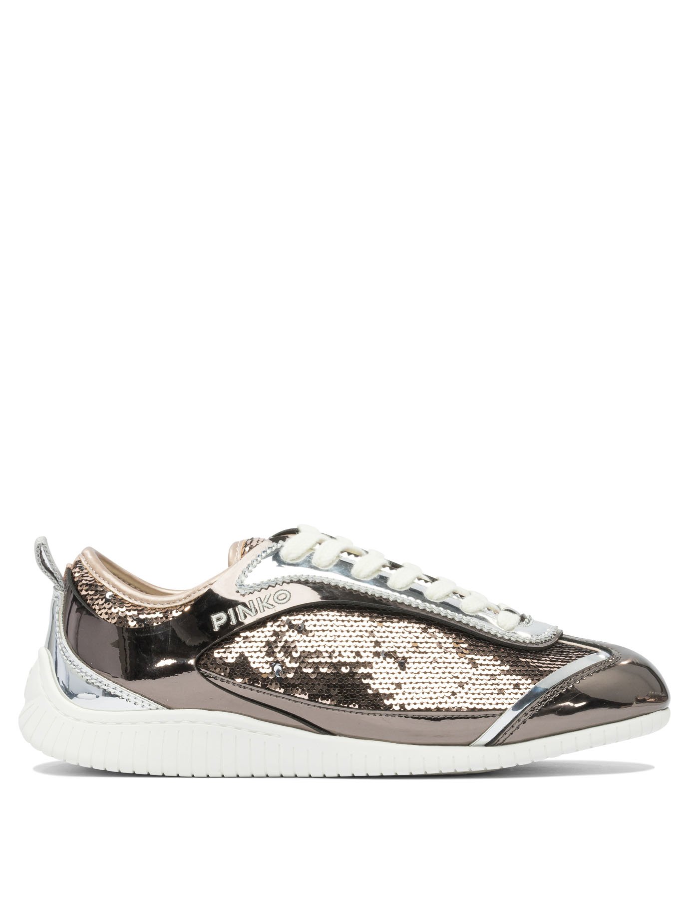 Sneakers & Slip-On